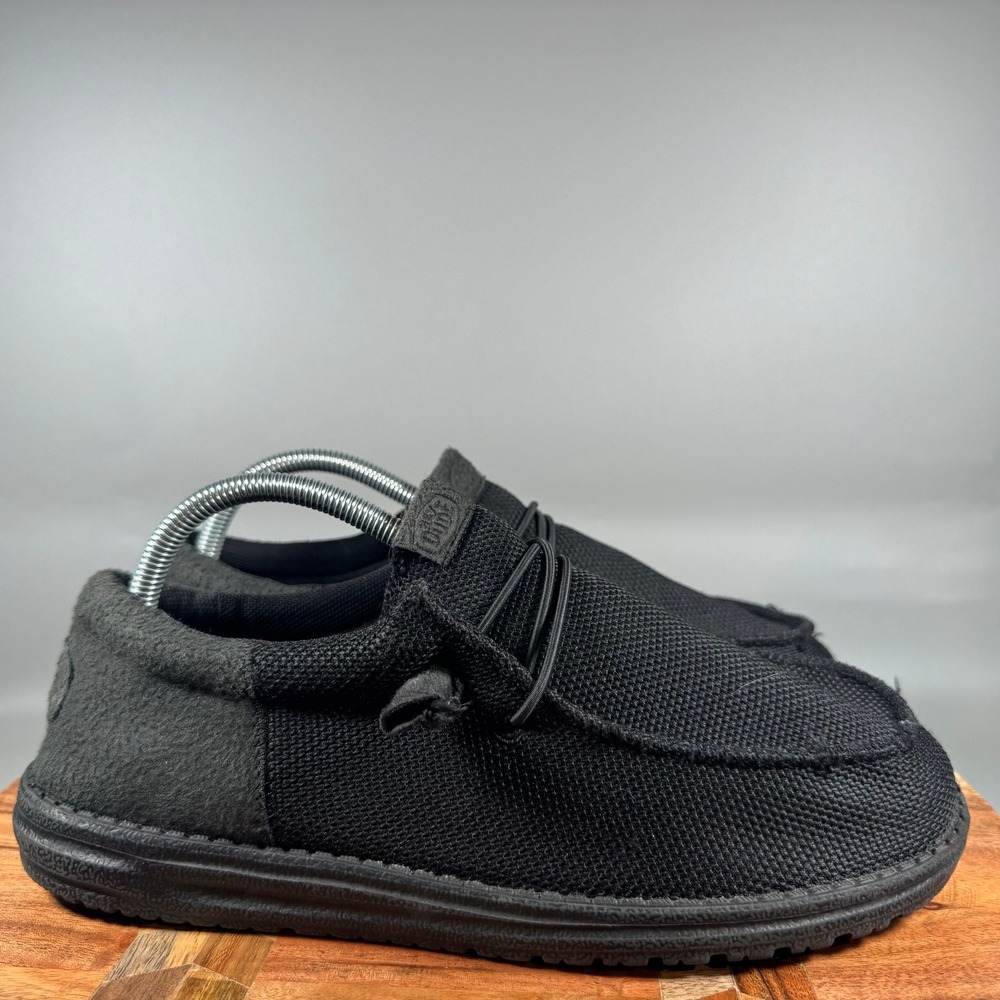 Hey Dude Wally Funk Mono Shade Black Mens Size 9 Loafers 40011-0XS